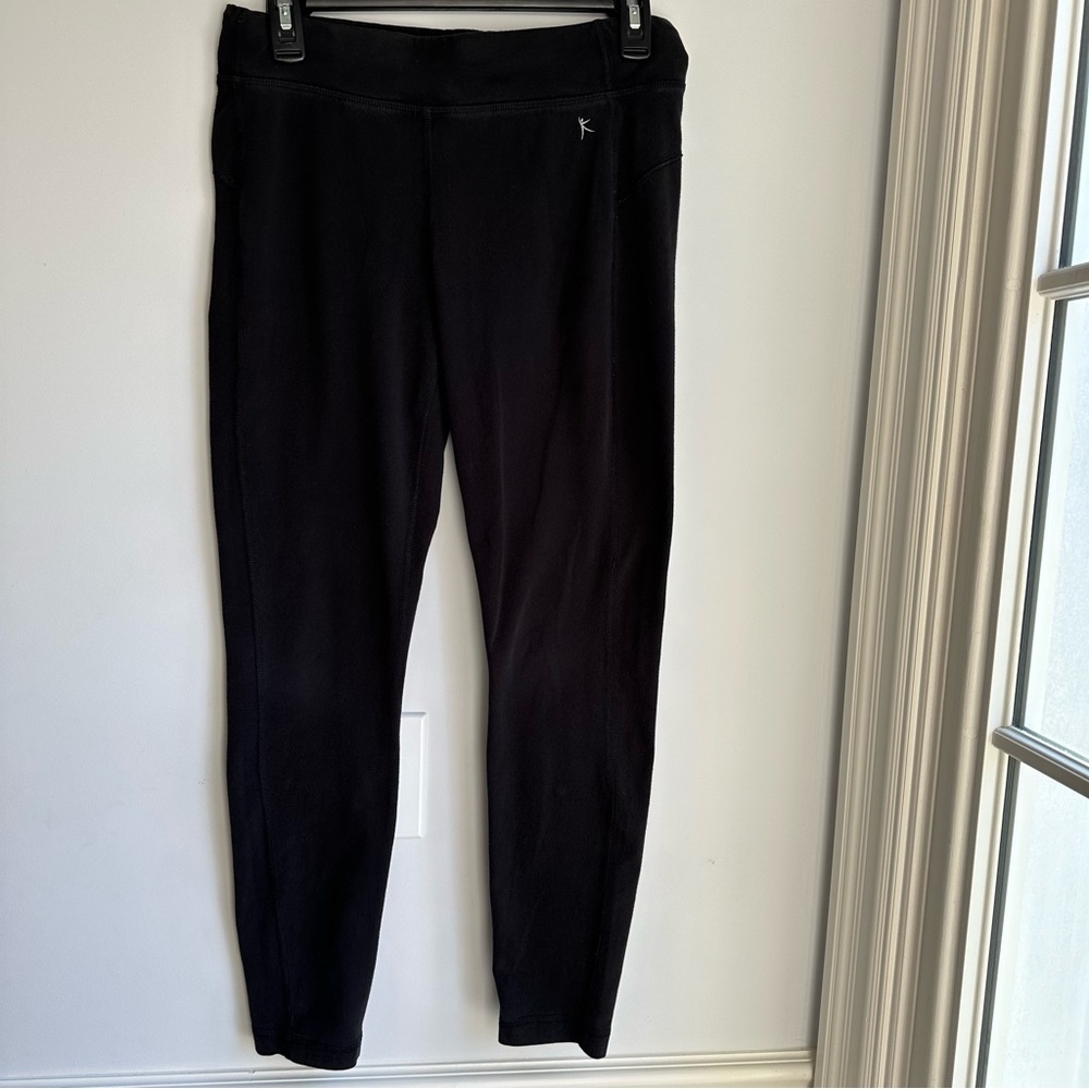 Danskin Now Women’s Fitted Black Legging With Drawstring Waist Size S (4-6)